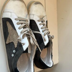 L’idea by Lori - superstar sneakers